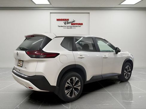 Used 2023 Nissan Rogue SV FWD image 7