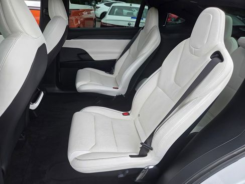 Used 2022 Tesla Model X Plaid AWD/4WD image 14