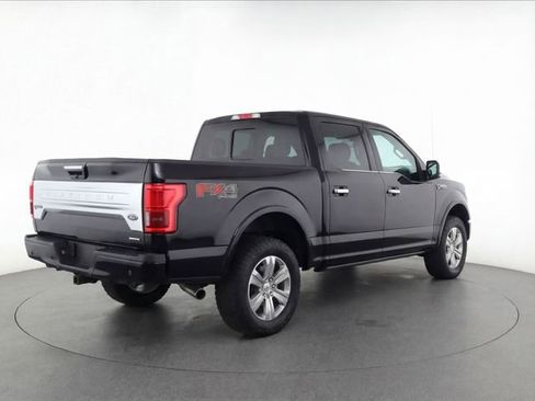 Used 2019 Ford F150 Platinum w/ Equipment Group 701A Luxury AWD/4WD image 5