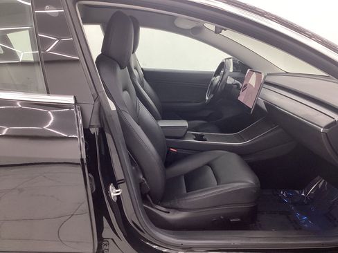 Used 2018 Tesla Model 3 Long Range image 15