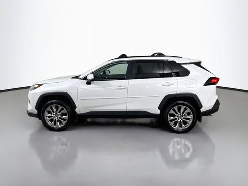 Used 2023 Toyota RAV4 XLE Premium AWD/4WD image 2