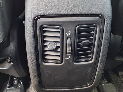 Used 2022 Dodge Durango GT AWD/4WD image 16