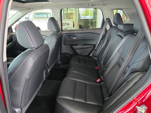 Used 2023 Nissan Rogue SL w/ SL Premium Package AWD/4WD image 35
