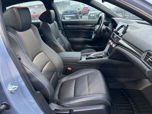 Used 2022 Honda Accord Sport image 12