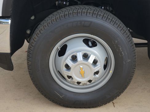 New 2026 Chevrolet Silverado 3500 W/T w/ WT Convenience Package image 17