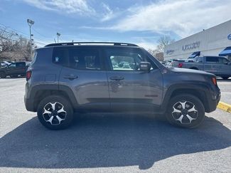Used 2019 Jeep Renegade Trailhawk w/ Cold Weather Group II video 1
