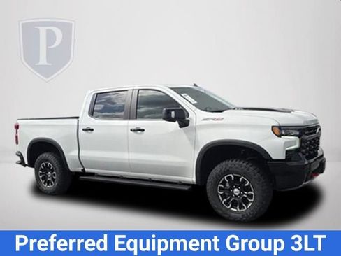 New 2026 Chevrolet Silverado 1500 ZR2 AWD/4WD image 2