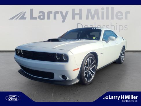 Used 2021 Dodge Challenger R/T w/ Plus Package image 1