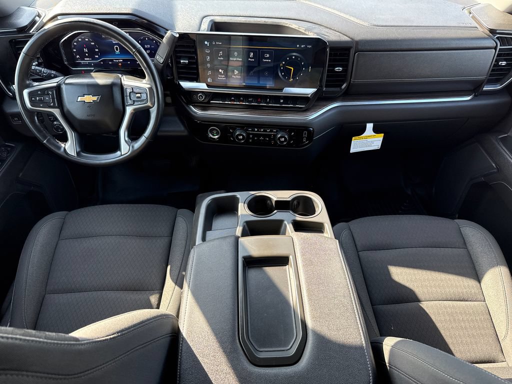 Used 2023 Chevrolet Silverado 1500 LT AWD/4WD image 11