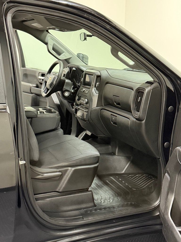Used 2020 Chevrolet Silverado 2500 W/T RWD image 11