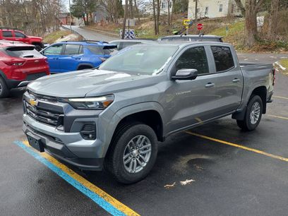 New 2025 Chevrolet Colorado LT w/ LT Convenience Package
