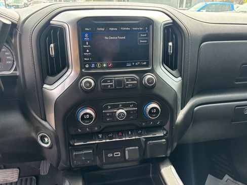 Used 2021 Chevrolet Silverado 3500 LTZ w/ LTZ Convenience Package AWD/4WD image 13