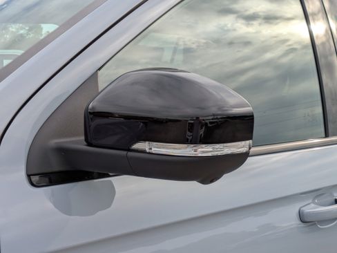 New 2026 Ford Expedition Max Platinum image 12