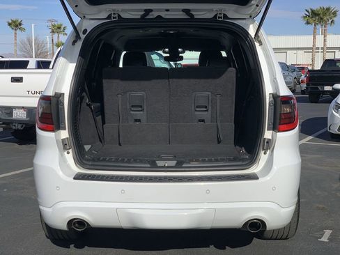 Used 2017 Dodge Durango GT image 24