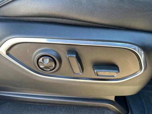 Used 2022 Jeep Wagoneer Series II w/ Premium Group I image 42