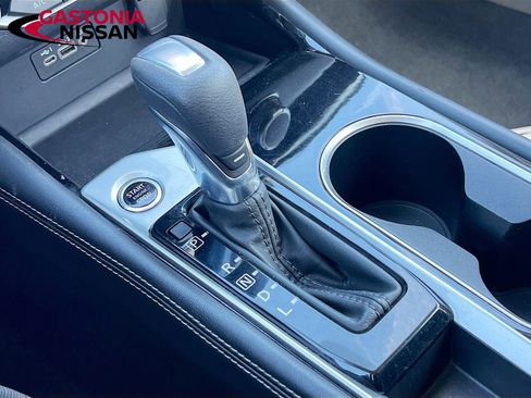 Used 2023 Nissan Altima 2.5 SV image 21