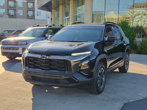 Used 2026 Chevrolet Equinox ACTIV w/ Convenience Package III AWD/4WD image 10