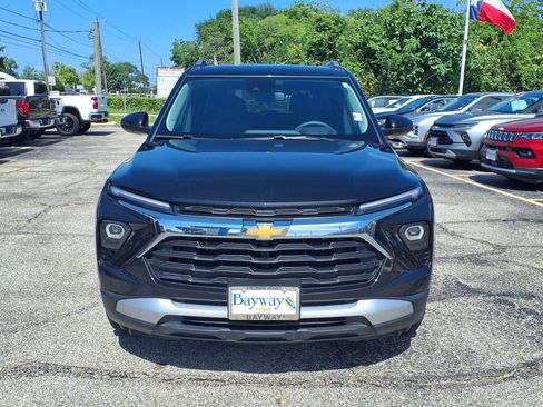 Used 2024 Chevrolet TrailBlazer LT w/ Driver Confidence Package FWD image 19