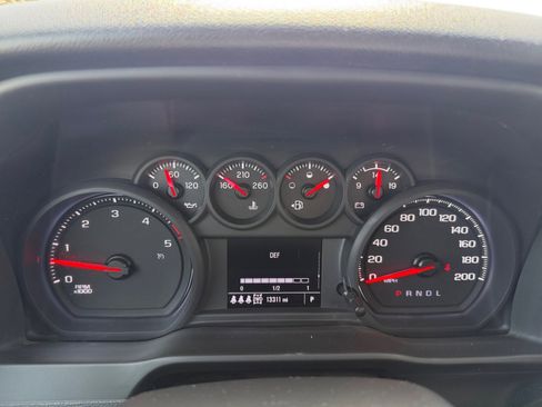 Used 2025 Chevrolet Silverado 2500 Custom w/ Custom Value Package AWD/4WD image 12