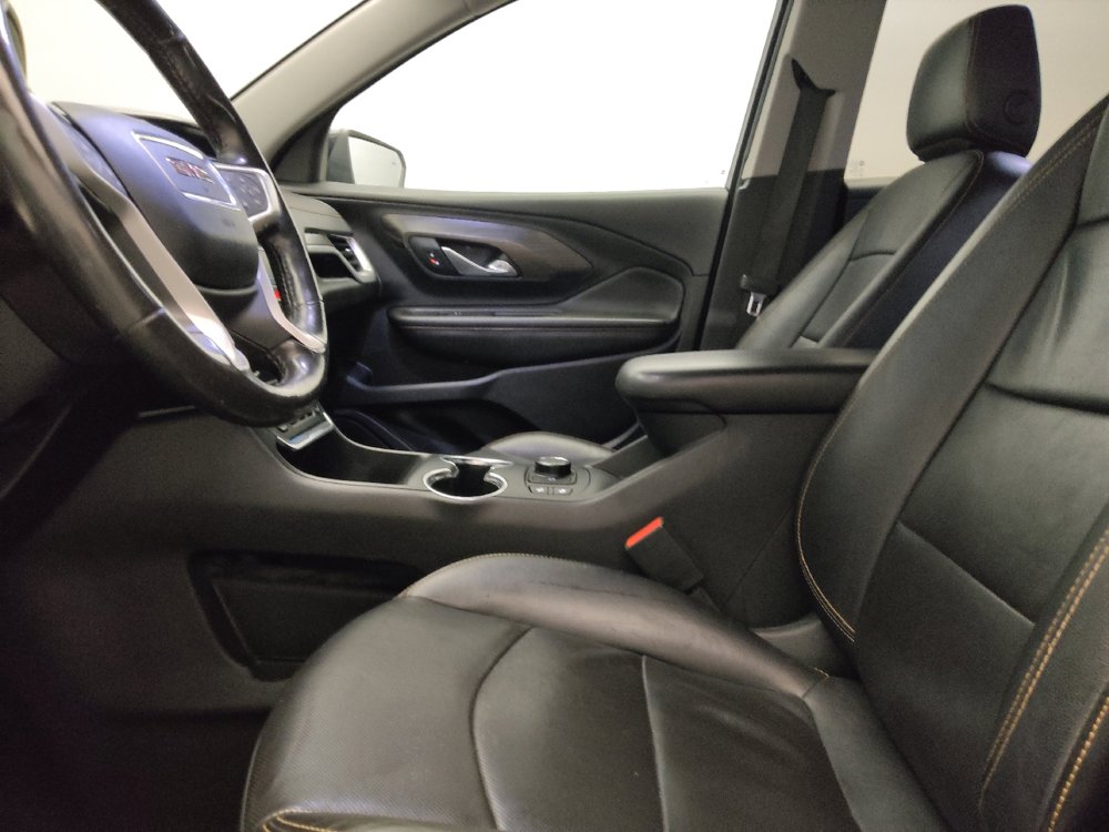 Used 2019 GMC Terrain SLT w/ Preferred Package FWD image 17