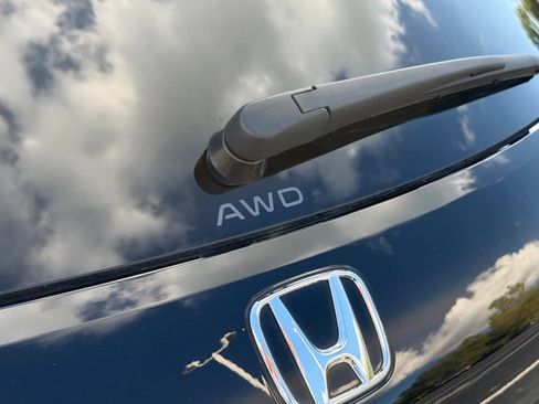 Used 2024 Honda HR-V Sport image 28