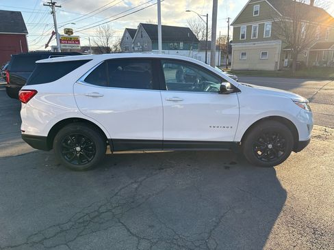 Used 2019 Chevrolet Equinox LT image 4