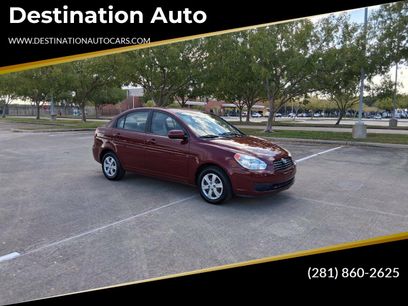 Used 2010 Hyundai Accent GLS w/ Premium Pkg 4