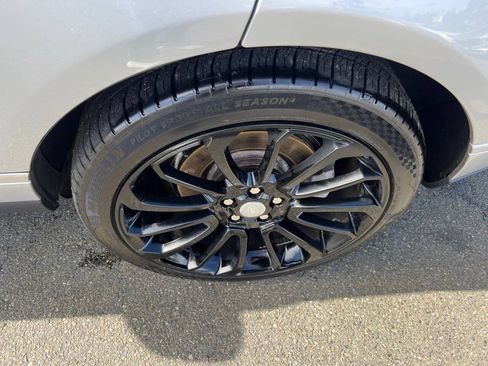 Used 2016 Land Rover Range Rover HSE AWD/4WD image 10