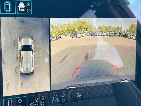 New 2026 GMC Acadia Denali w/ Super Cruise Package image 18