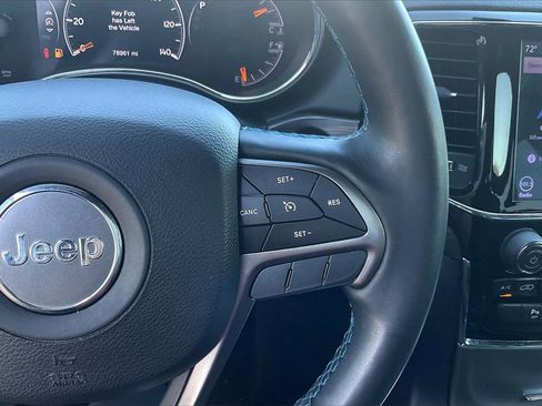 Used 2019 Jeep Grand Cherokee Laredo image 19