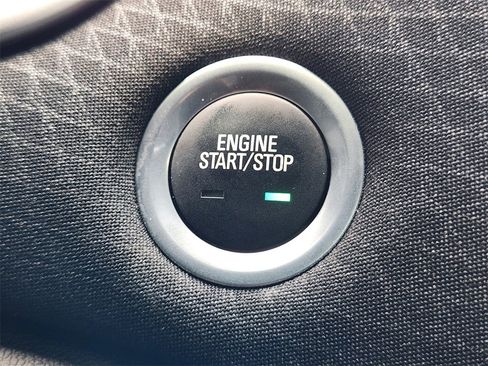 Used 2025 Chevrolet Malibu RS image 19