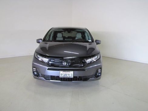 Certified 2025 Honda Odyssey Elite image 2
