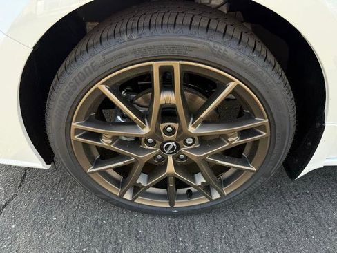 New 2025 Nissan Altima 2.5 SR image 9