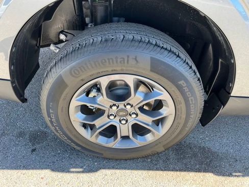 Used 2024 Ford Maverick XLT w/ Equipment Group 300A Standard AWD/4WD image 17