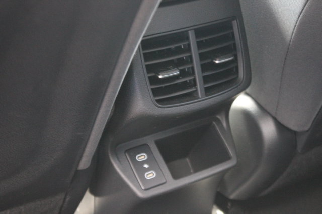 Certified 2025 Kia Seltos LX AWD/4WD image 24