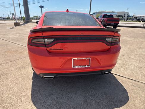 Used 2021 Dodge Charger SXT w/ Plus Group RWD image 6