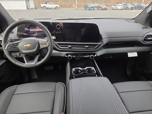 New 2026 Chevrolet Silverado EV LT image 10
