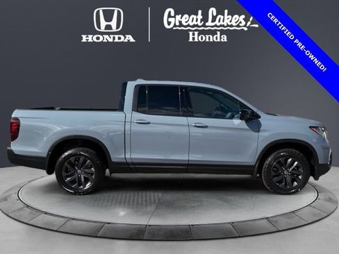 Certified 2025 Honda Ridgeline Sport image 7