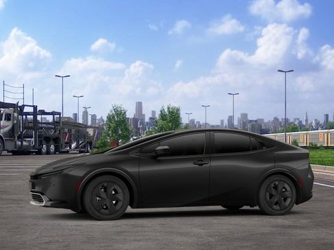 New 2026 Toyota Prius Plug-In Hybrid image 3