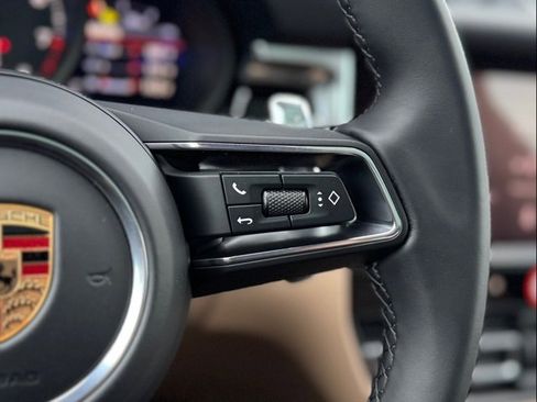 New 2026 Porsche Macan image 22