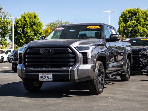 Used 2024 Toyota Tundra SR5 AWD/4WD image 3
