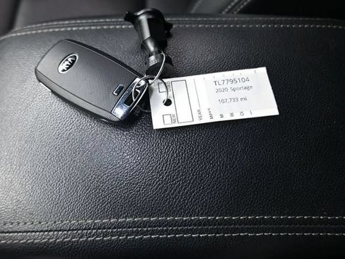 Used 2020 Kia Sportage S w/ Option Group 020 FWD image 9