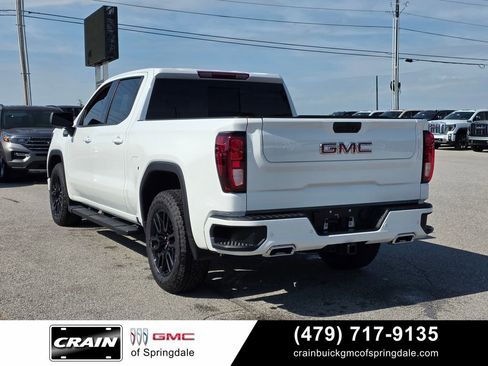 Used 2026 GMC Sierra 1500 Elevation w/ Elevation Premium Package AWD/4WD image 5