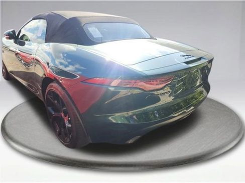 Used 2021 Jaguar F-TYPE Convertible image 8