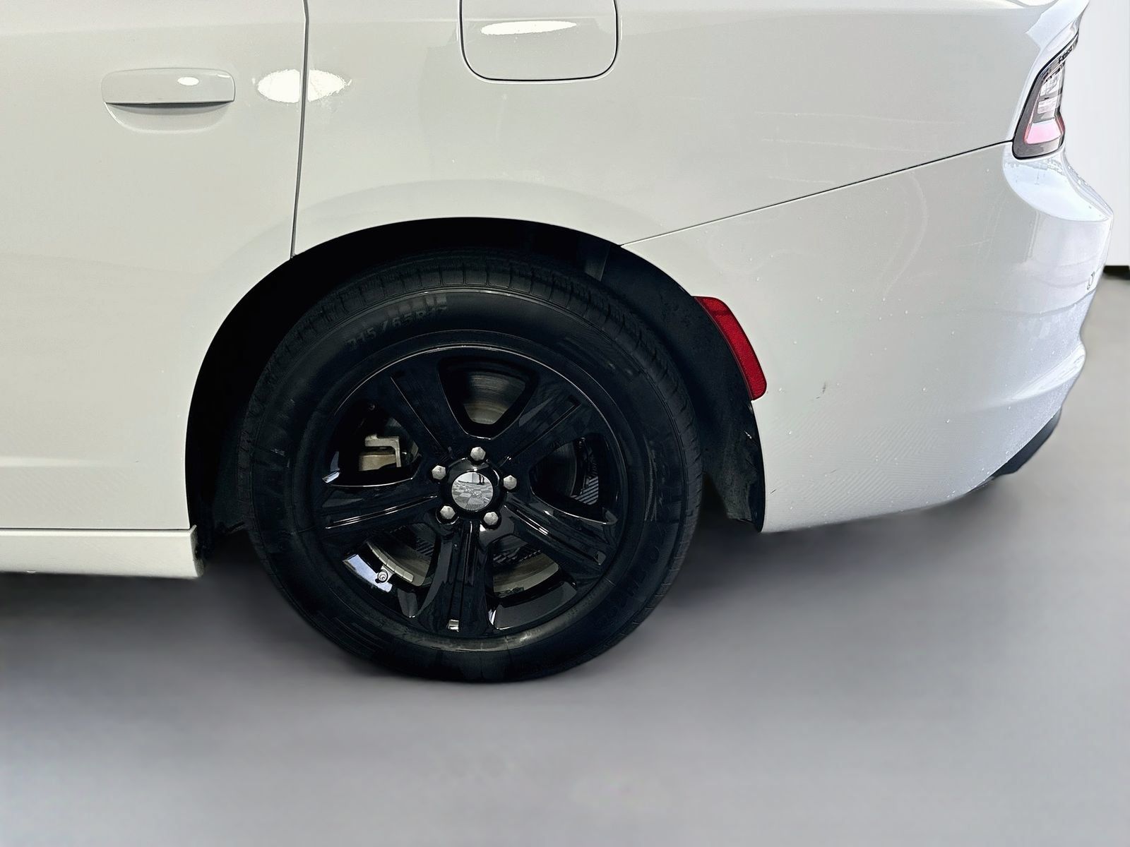 Used 2023 Dodge Charger SXT RWD image 29