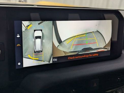 Used 2024 Toyota Land Cruiser image 14