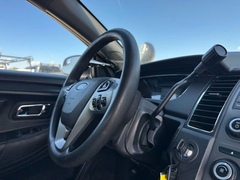 Used 2013 Ford Taurus Police Interceptor AWD image 18