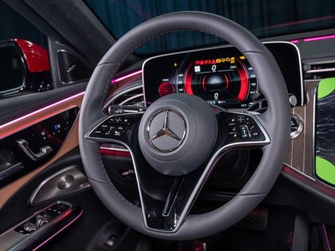 Used 2026 Mercedes-Benz E 350 Sedan image 16