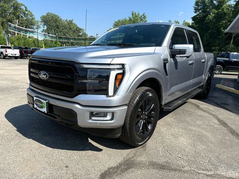 Used 2024 Ford F150 Lariat image 7