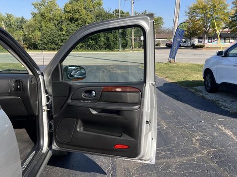 Used 2005 Saab 9-7X Arc image 31